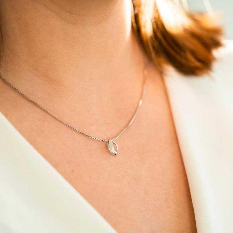 Anheng i hvittgull med zirkonia